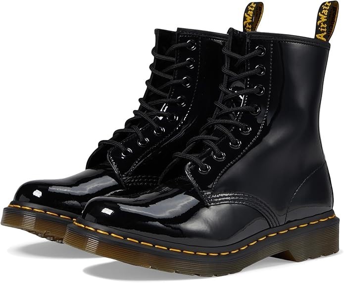 Dr. Doc Martens 1460 Womens Size 8 – 9 Black Patent Leather Boots