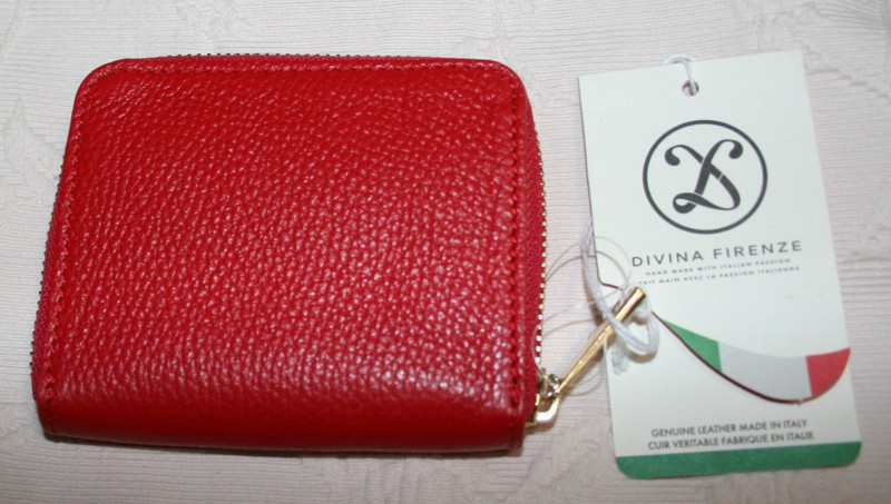 Divina Firenze Bi-Fold Zip Around Wallet Genuine Leather Red pebbled Italy NWT