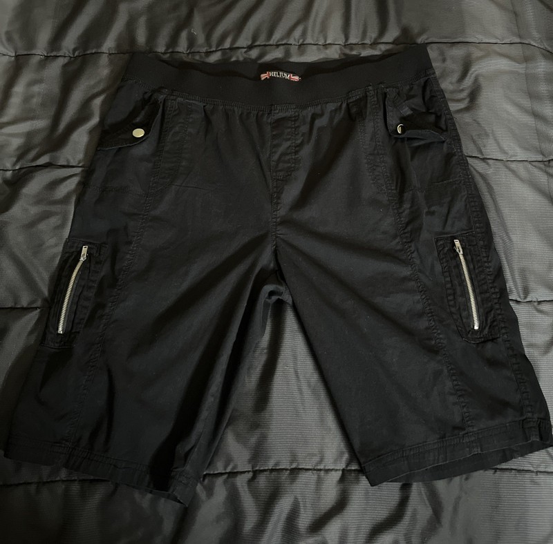 Woman’s Helium London Shorts Size 3X Black