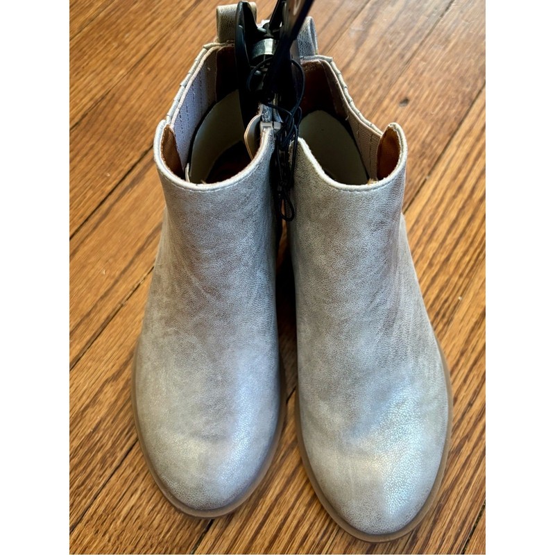 NWT Wonder Nation Girl Metallic Taupe Ankle Bootie Chelsea Side Zip Shoe Boot 1 gallery