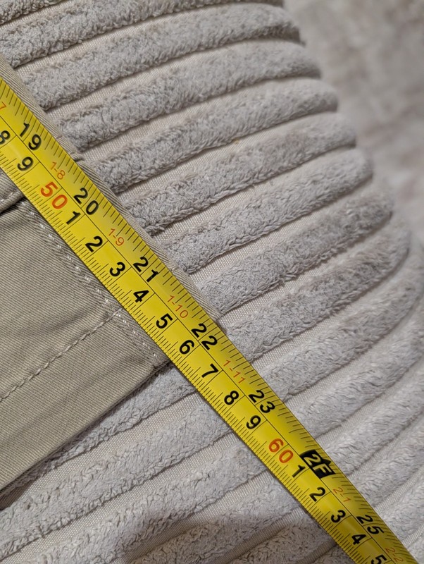 Levi Strauss Signature Men's Beige Cargo Shorts 40W gallery