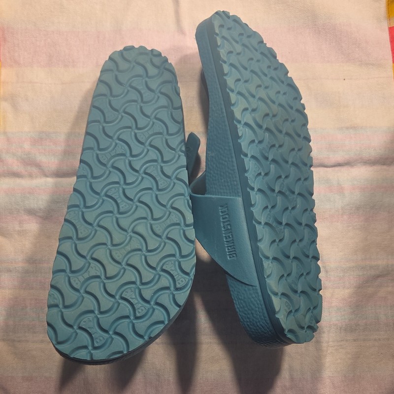 Birkenstock Women’s Turquoise Thong Sandals Gizeh EVA Waterproof EU 39 US 8 -8.5 gallery