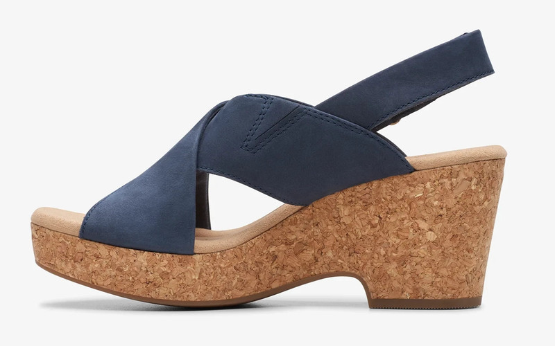 Clarks Giselle Dove Wedge Sandal Slingback Straps Navy Nubuck Women's 7 Medium gallery