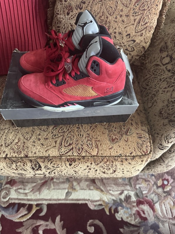 Air Jordan 5 Retro OG Raging Bull Size 9.5 Used
