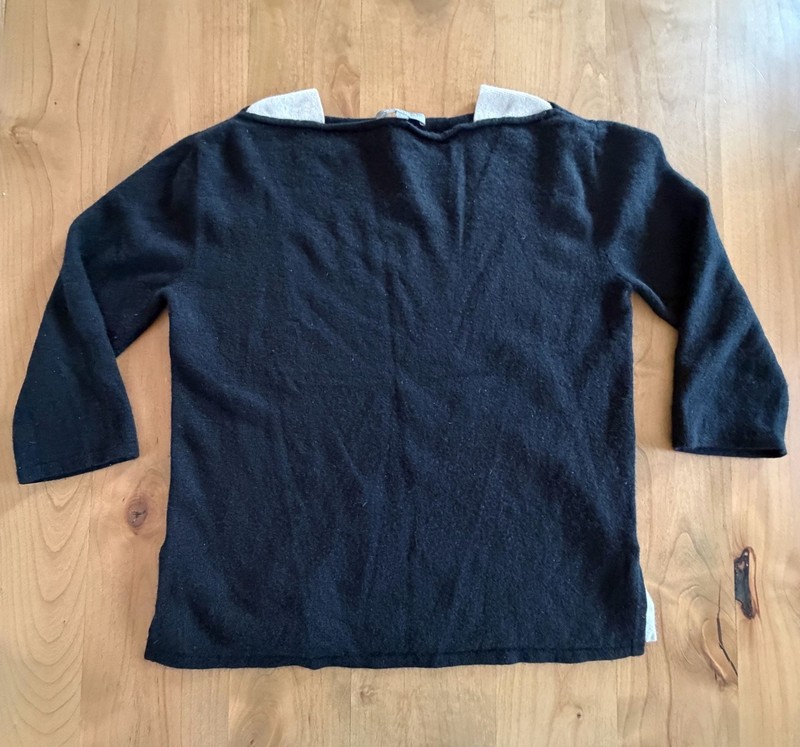 Neiman Marcus The Cashmere Collection Black Sweater Size L