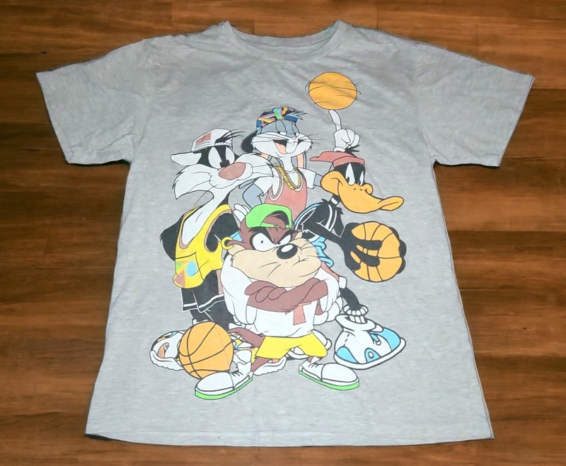 Looney Tunes Retro Throwback 1996 Distressed Graphic T Shirt Small Dead Stock