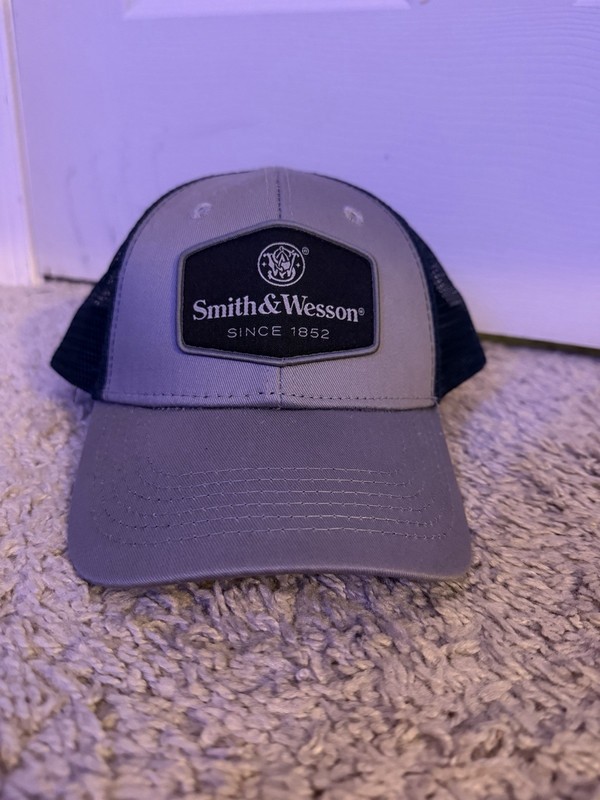 Smith & Wesson Trucker Hat OSFM Grey Navy Blue Mesh Snapback Logo Patch Cap