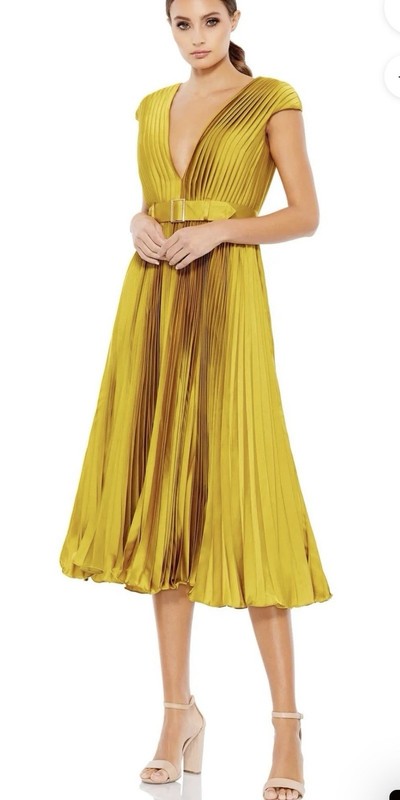 Mac Duggal Yellow Solid V-Neck Pleated Belted Buckle Midi Dress size 12 $398