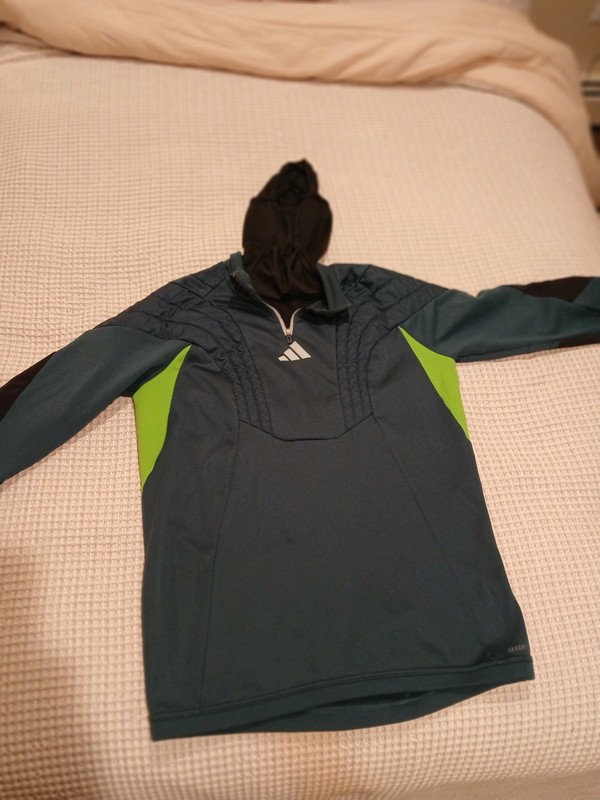Adidas Tiro 23 Competition Winterized top Medium 1/4 Zip