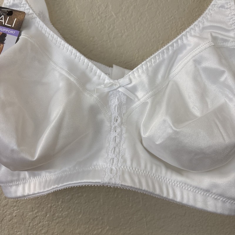 Beauty by Bali Womens Size 38DD Classic Support Wirefree Bra DFB820 White NEW gallery
