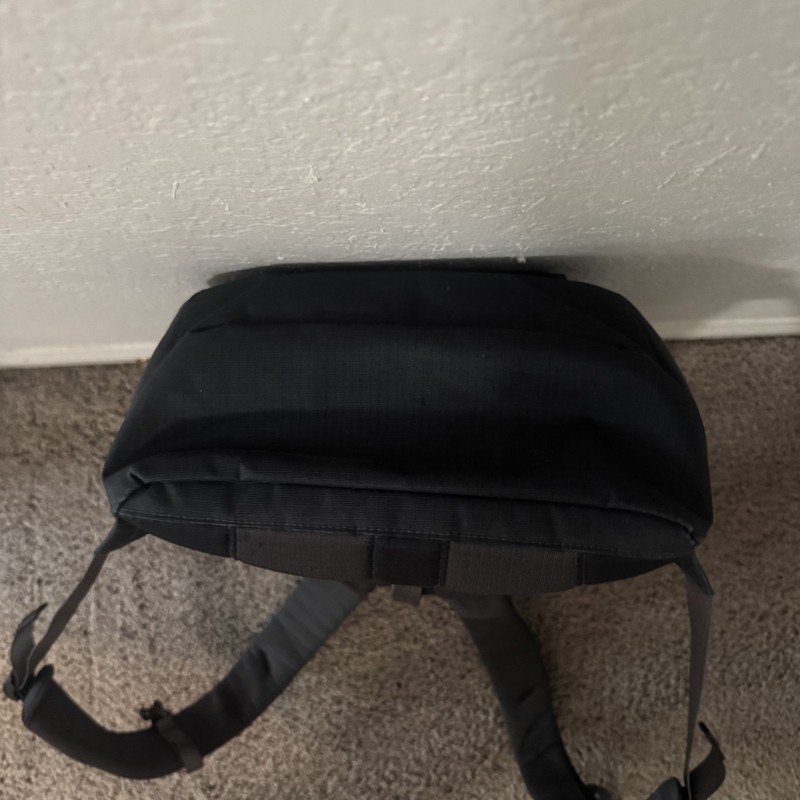 Patagonia 25L Black Hole Backpack (Smolder Blue with Forge Grey Color) gallery