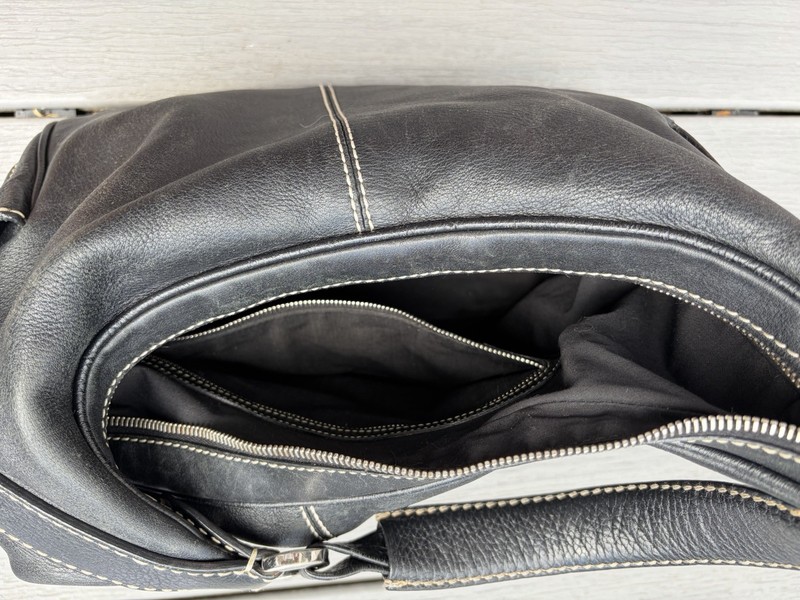 TOD'S Black Leather HOBO 87-09 Shoulder Bag 9x11 ITALY gallery