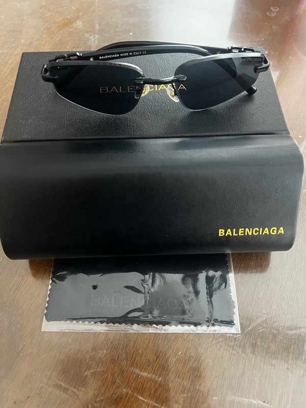 Balenciaga Rimless Rectangular Sunglasses Black/Black Tinted
