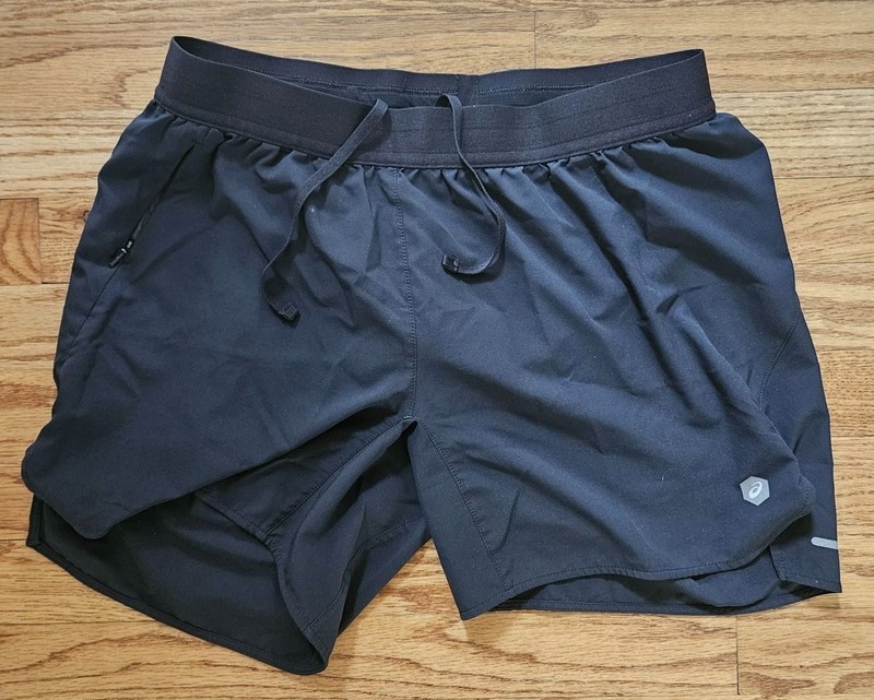 ASICS D1 5″ Running Shorts Men’s Medium Lined Black Lightweight