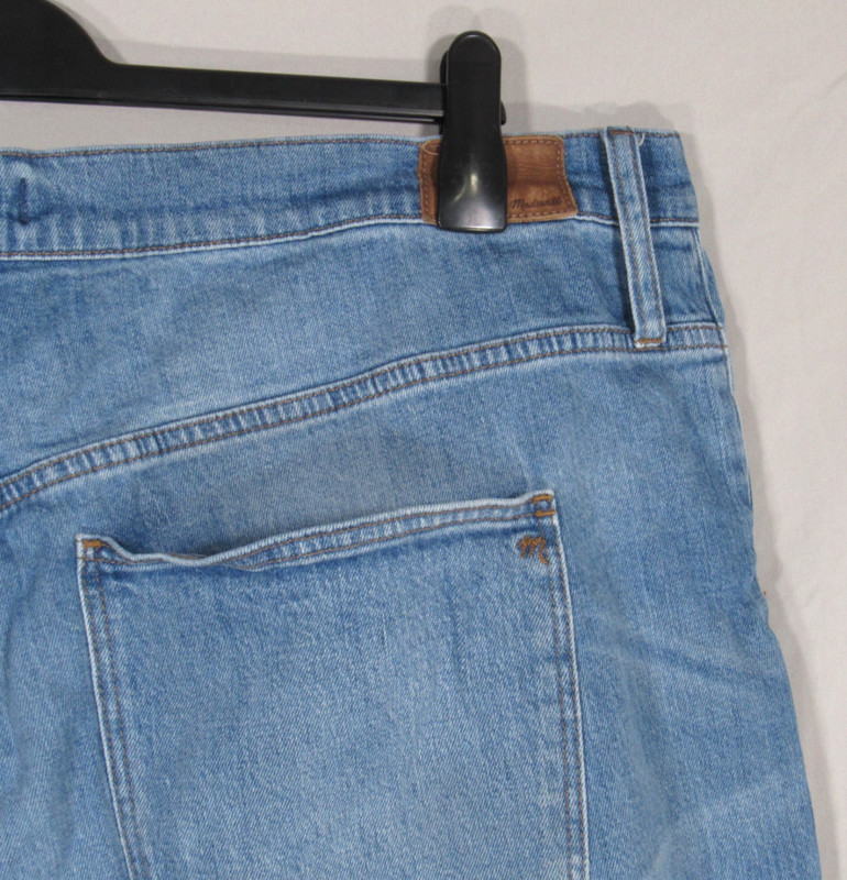 MADEWELL Medium Blue Denim HIGH-RISE SLIM 5-Pockets BOY JEANS Cut-Off Shorts 36 gallery
