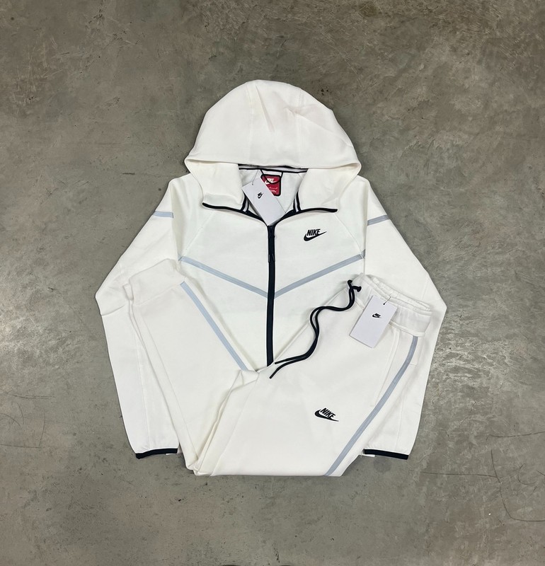 Size Large – Nike Tech White Reflective Full-Zip Hoodie & Joggers FREE SHIPPING
