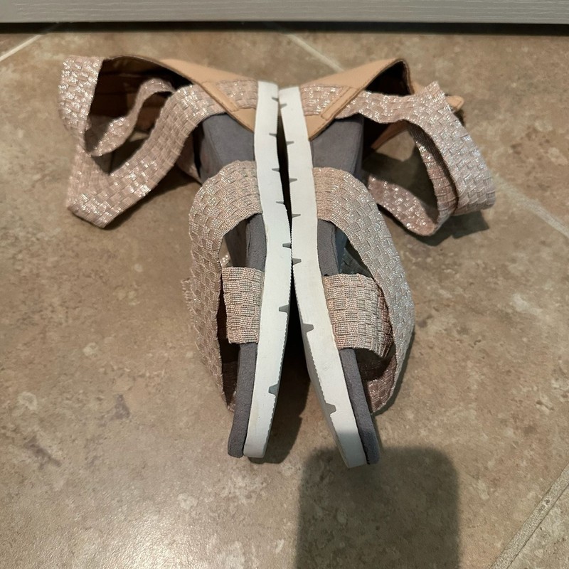 Bernie Mev Honesty Woven Wedge Sandals New Blush Shimmer Size 41 gallery