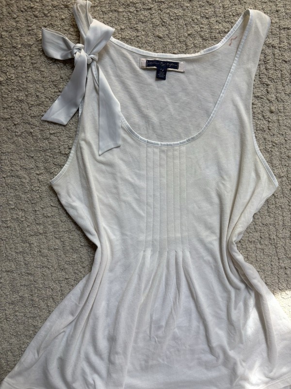 Y2K American Eagle white Fairycore babydoll top with ruffle hem and bow Sz L gallery