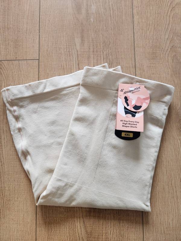 Shapermint Essentials 55021 Size 4XL High- Waisted Shaper Shorts NWT