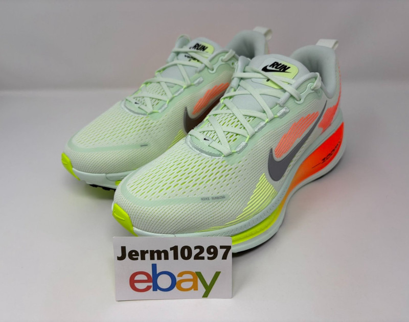 New Men’s Nike Vomero 18 Running Shoes Barely Green Orange Size 10.5 #HM6803 300