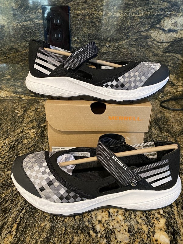 NEW Womens Merrell Bravada 2 Wrap Trail Shoes, size 8
