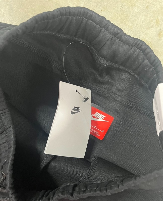 Size Medium - Nike Tech Black Reflective Full-Zip Hoodie & Joggers FREE SHIPPING gallery