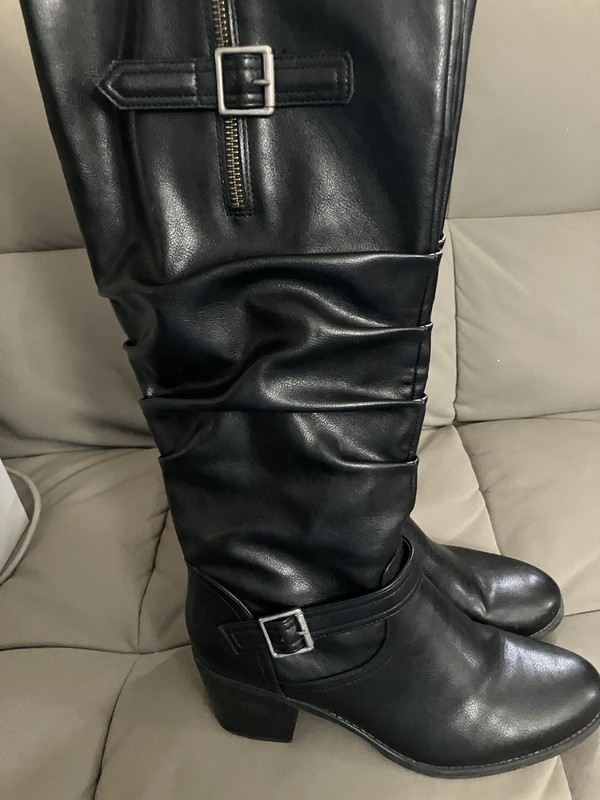 White Mountain Women’s Black Leather Knee High Riding Boots. 10M gallery