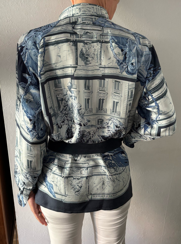 Hermès Vintage Blouse gallery