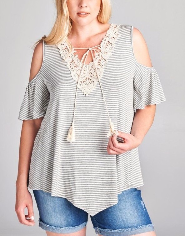 Boho Cold Shoulder Striped Lace Trim Tassel Tie Flowy Top Women’s 1XL 2XL 3XL