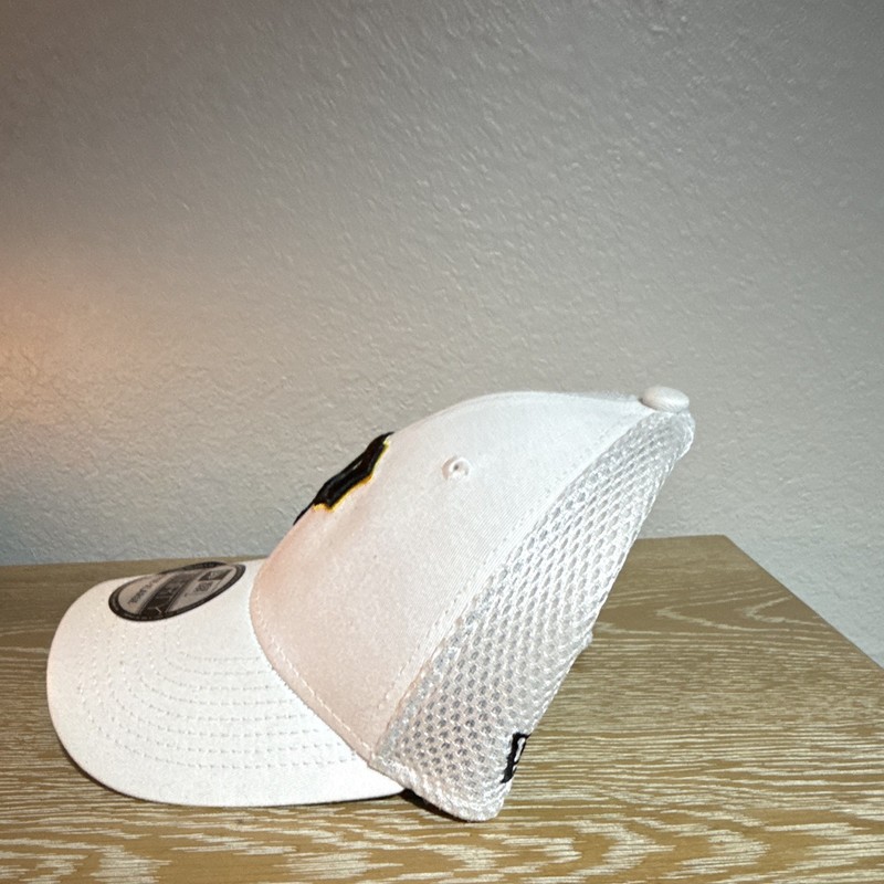 39THIRTY (a structured, mid-profile hat with a curved , stretch-fit back)