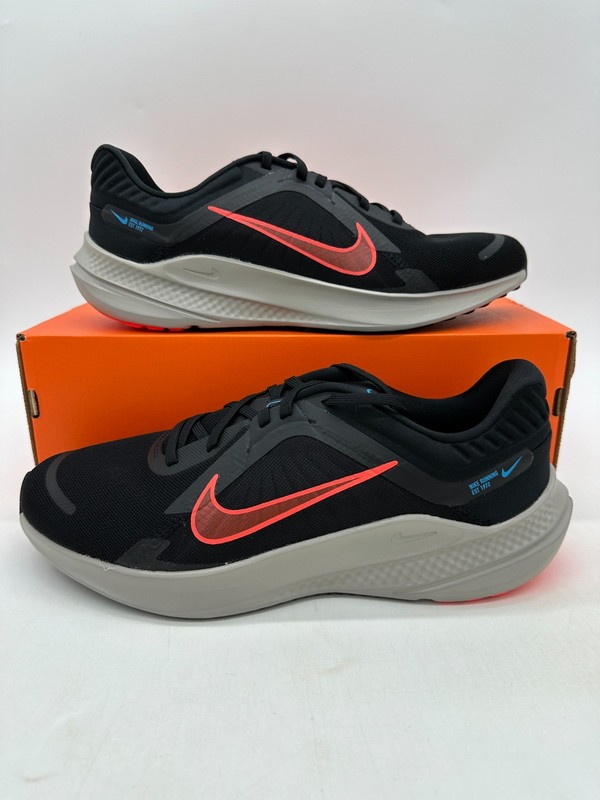 Nike Quest 5 Men’s Size 13 Black Orange Gym Training Athletic Shoes DD0204 005