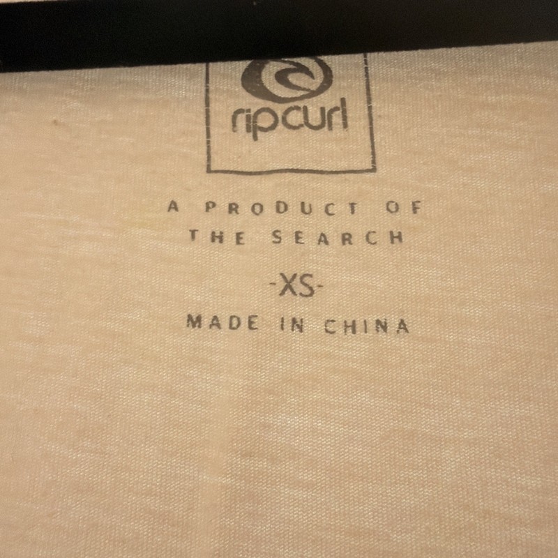 RIP CURL T-shirt Size Xs, Oversized Baggy(marker Dot On Shoulder) See Pic gallery