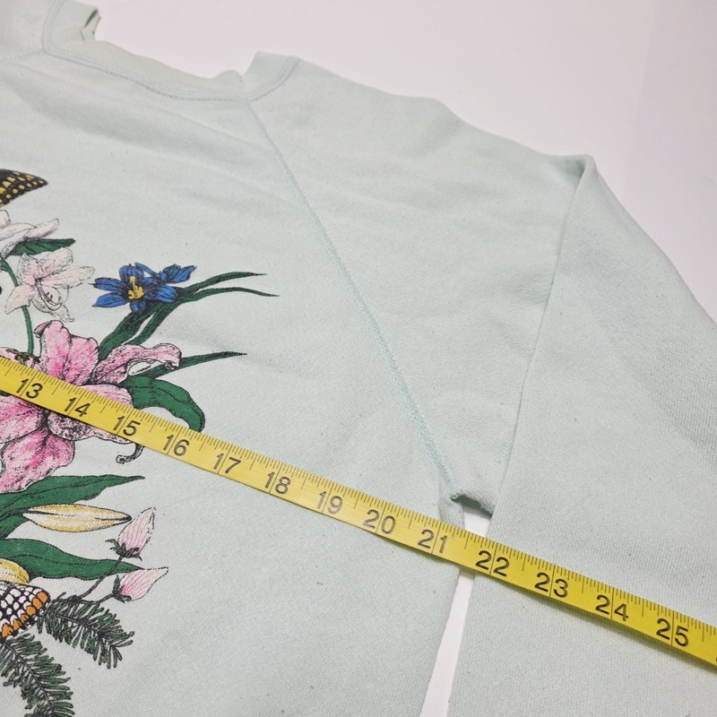 Vintage Women's Flowers Butterfly 80's Sweatshirt Size Medium Distressed Stained gallery