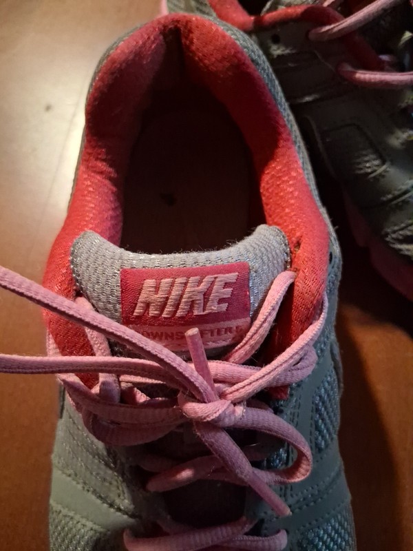 Nike Women Shoes gallery