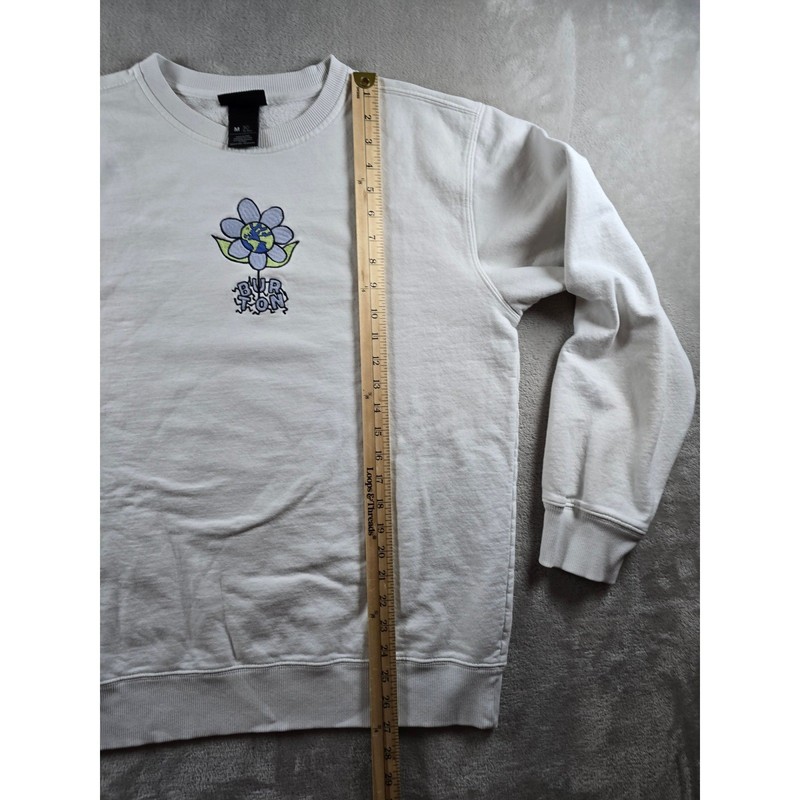 Burton Sweatshirt Mens Medium White Flower Earth Embroidered Crewneck Pullover gallery