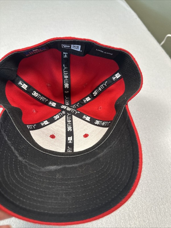Lot of 4 Cleveland Indians Guardians Cavs New Era 39Thirty Fitted Hats L/XL gallery