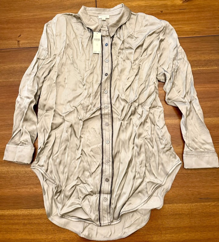 NWT Pilcro Anthropologie Gray Viscose Pintuck Button Front Tunic Blouse M