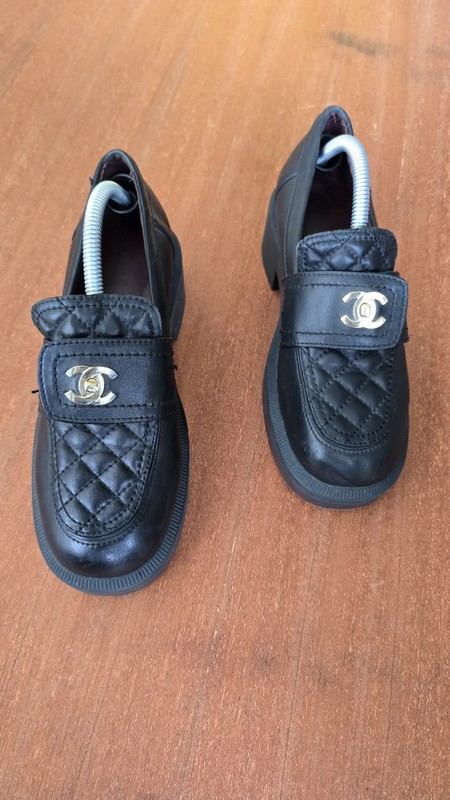 Chanel Interlocking CC Quilted Flap Turnlock Loafer In Black Size 35