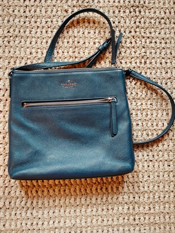 Kate Spade New York Navy Blue Leather Pebbled Shoulder & Crossbody Purse w/Zips
