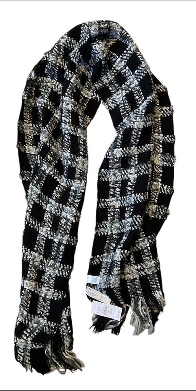 NWT LOFT Scarf Shimmer Silver Green Black Fringe