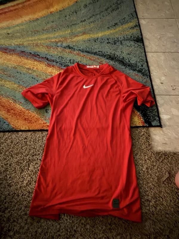 Nike Pro Dri-FIT Red Men’s Athletic Fit Crew Neck Short Sleeve T-Shirt L