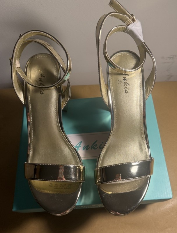 Ankis Gold Block Heel Platform Sandals Open Toe Buckle US 7.5 Women