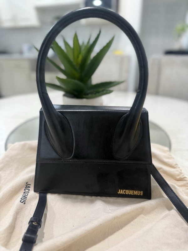 Jacquemus Le Grand Chiquito Black Bag Authentic Women’s (Excellent Condition)