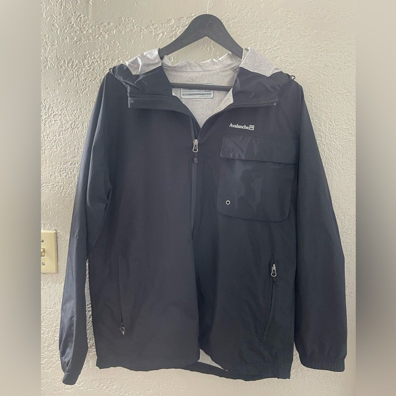Avalanche Charcoal and Light Gray Outerwear