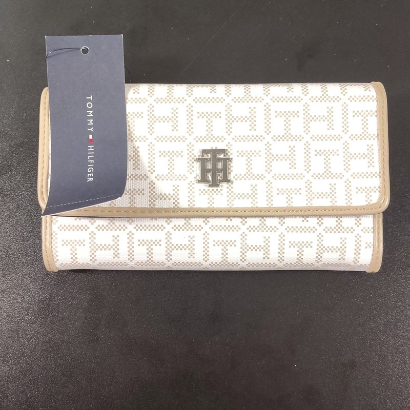 Tommy Hilfiger Women’s Wallet Beige/White Monogram with Logo Accents