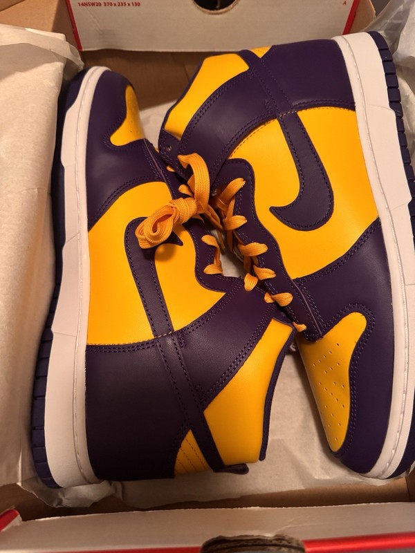 Nike Dunk High Retro Lakers Court Purple/University Gold Leather DD1399-500