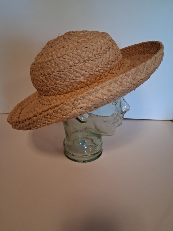 Helen Kaminski 100% Natural Raffia Sun Hat Large 4" Wide Brim EXCELLENT gallery