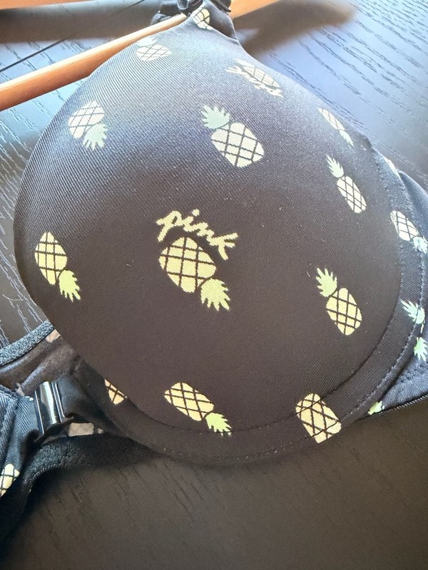 NWT Victoria's Secret PINK Pineapple Print Front-Close Lightly Lined Bra gallery
