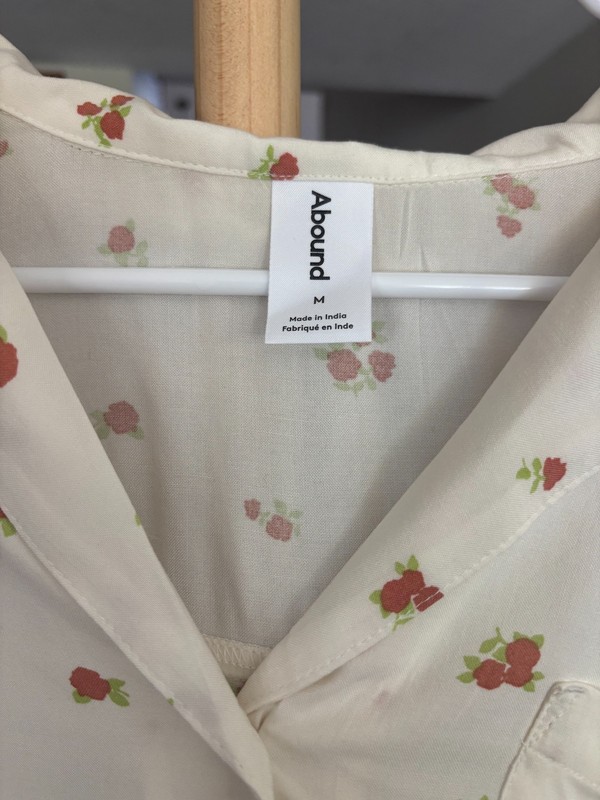 Abound Camp Collar Floral Button-Down Shirt Size M Cream Rose Print EcoVero Visc gallery