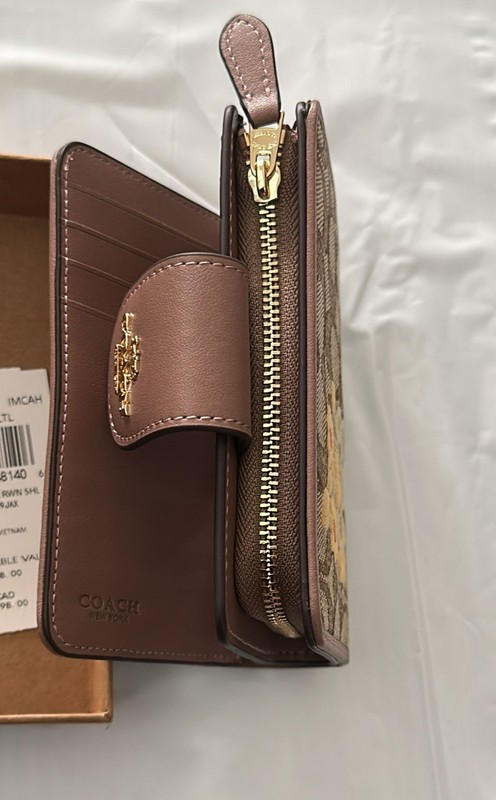 Brand New Coach Medium Corner Zip Wallet Signature Jacquard w Floral Embroidery gallery